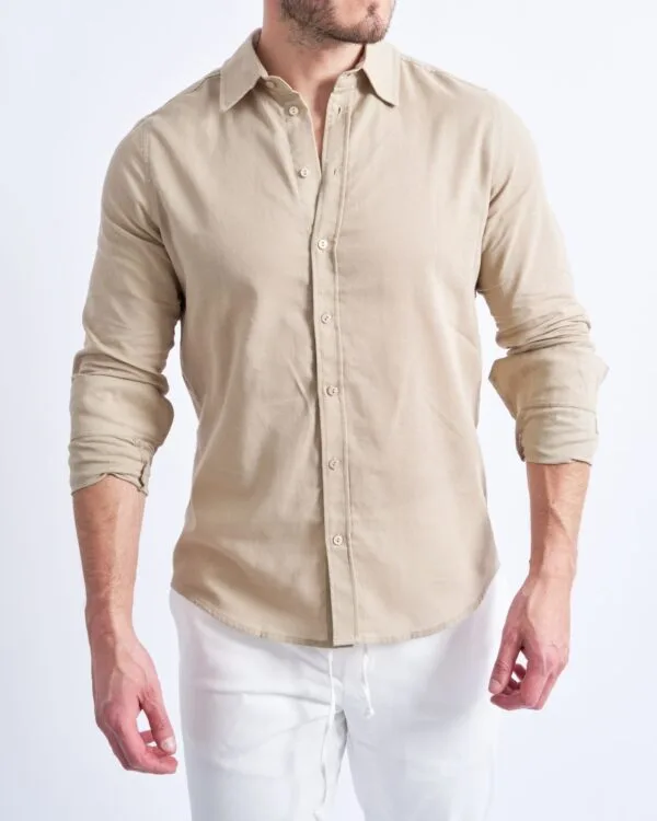 Camisa Lisa de Algodón – Clásica y Atemporal - Imagen 4